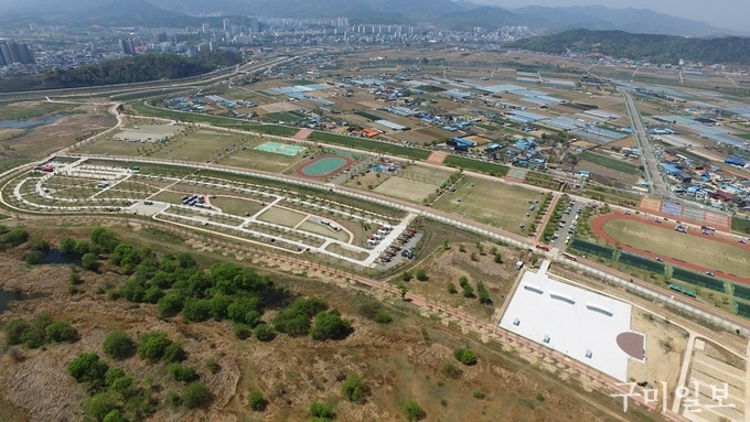 낙동강 체육공원 캠핑장