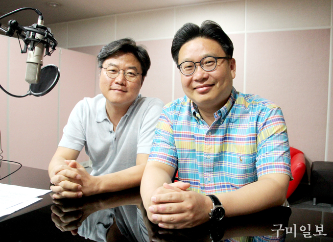 이번 영상의 내레이션을 재능기부한 나영석 PD와 영상을 기획한 서경덕 교수