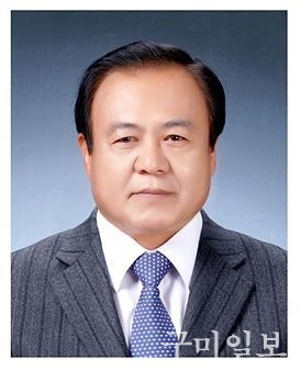 시인/수필가 김병연