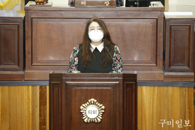 이선우 구미시의회 의원이 5분 자유발언을 하고 있다. 