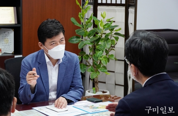 LG화학 ‘구미형 일자리 사업’ 관련 면담