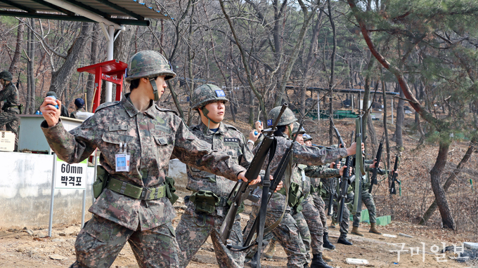  사진은 예비군들이 목진지 전투 훈련을 실시중인 모습이다. (사진제공 -육군 50보병사단)