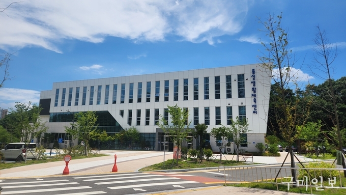 들성생활체육센터 전경사