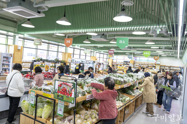 구미 로컬푸드 직매장, 누적매출 150억 돌파 ··· ‘월급받는 농부’ 현실로!